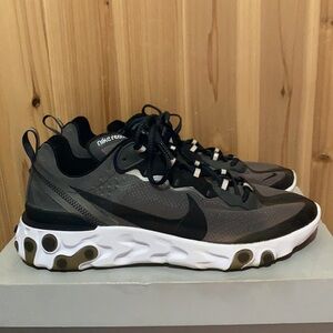 Nike React Element